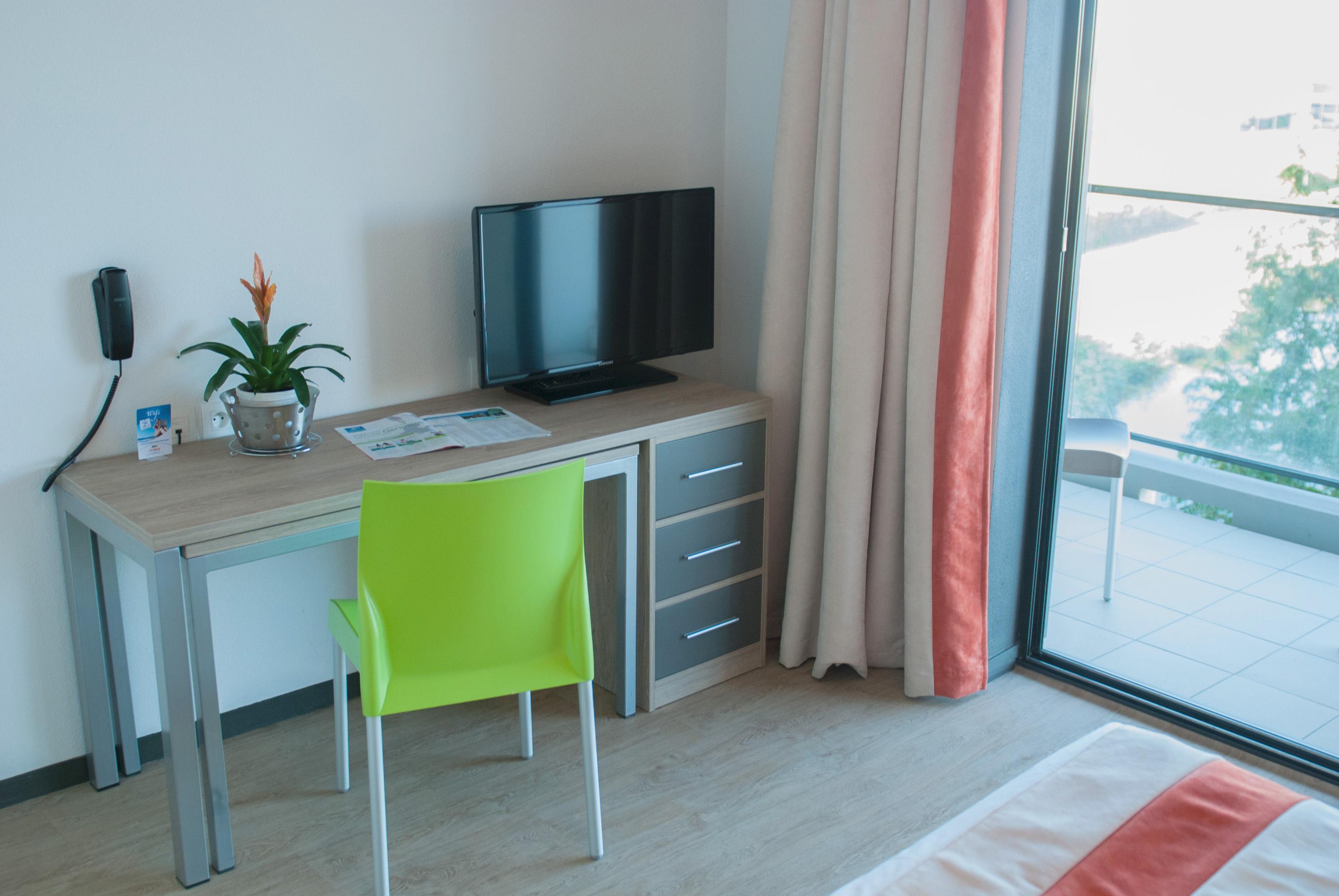 Appart-hotel & Golf Bordeaux - 3*