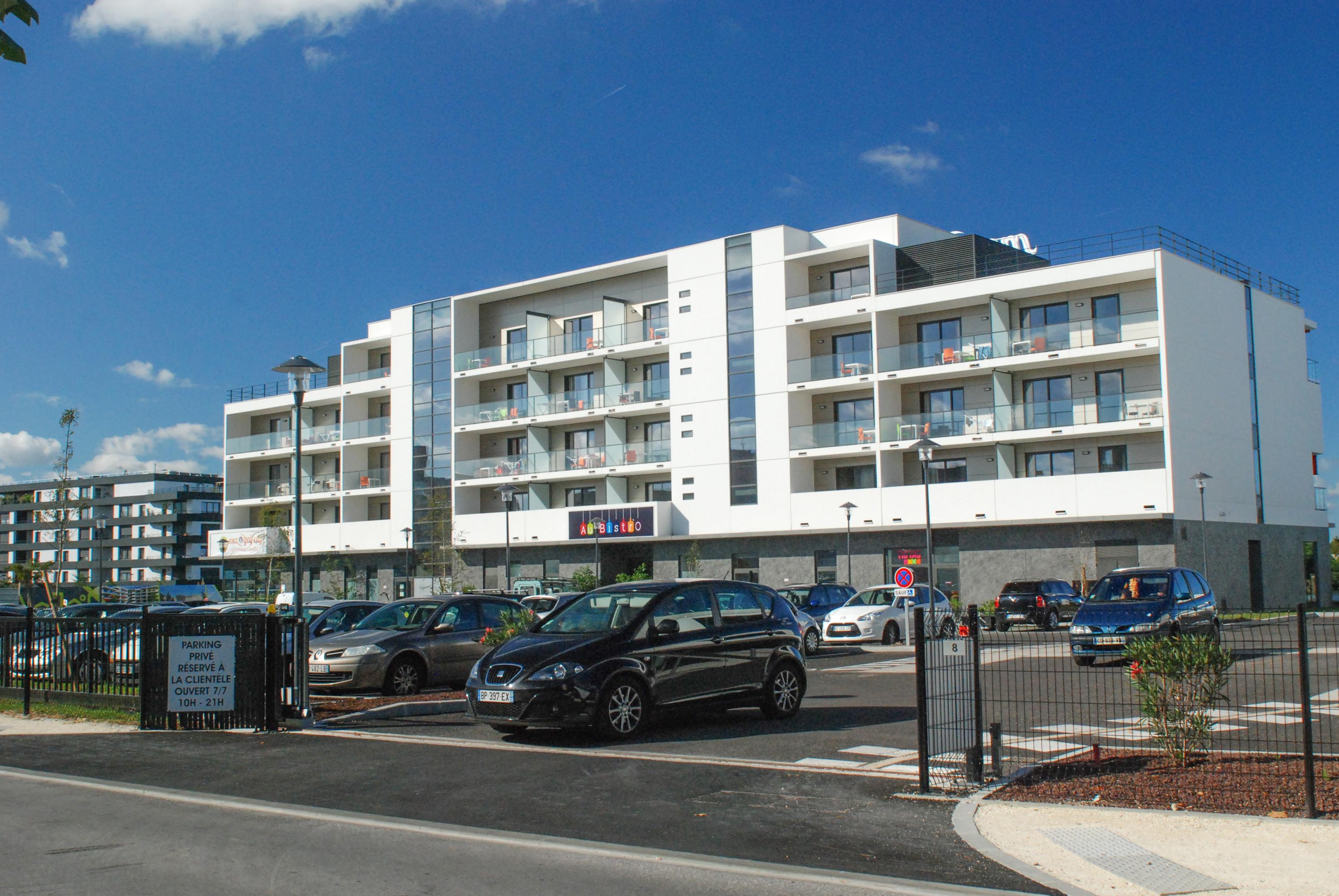 Appart-hotel & Golf Bordeaux - 3* Bruges
